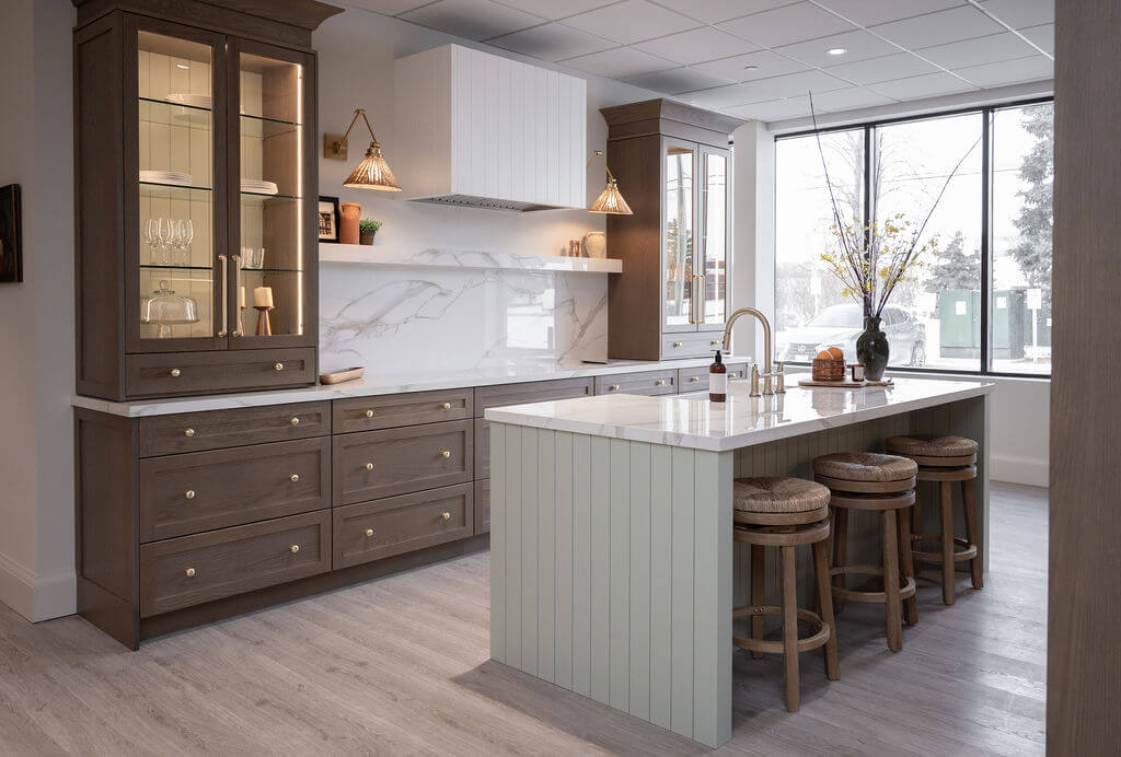 These dark-stained cabinets pair well with green painted accents.